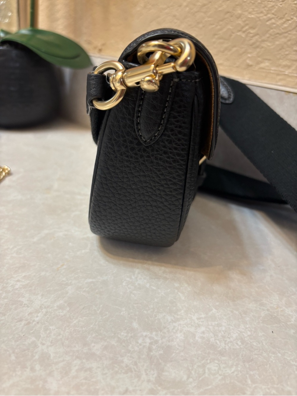 Coach Black Pebbled Leather Crossbody Bag with Coin Pouch - Picture 7 of 9